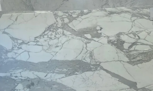 Statuario slab